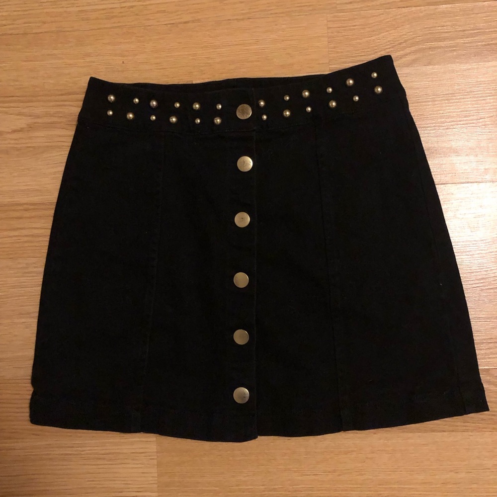 “Jack by BB Dakota” black denim mini skirt size 6